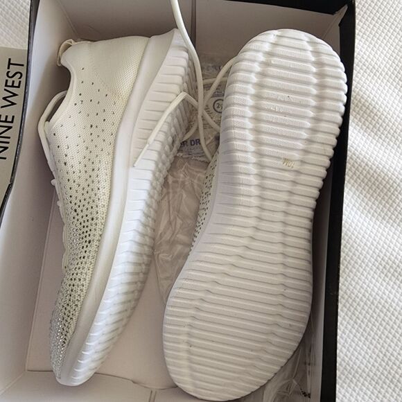 Nine West White Sneakers with Silver Accents - Picture 6 of 9